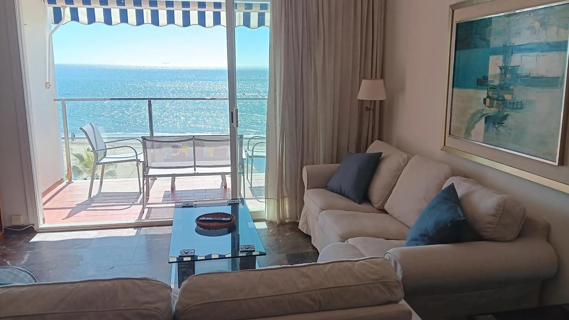 Alojamiento Iberia Playa Estepona