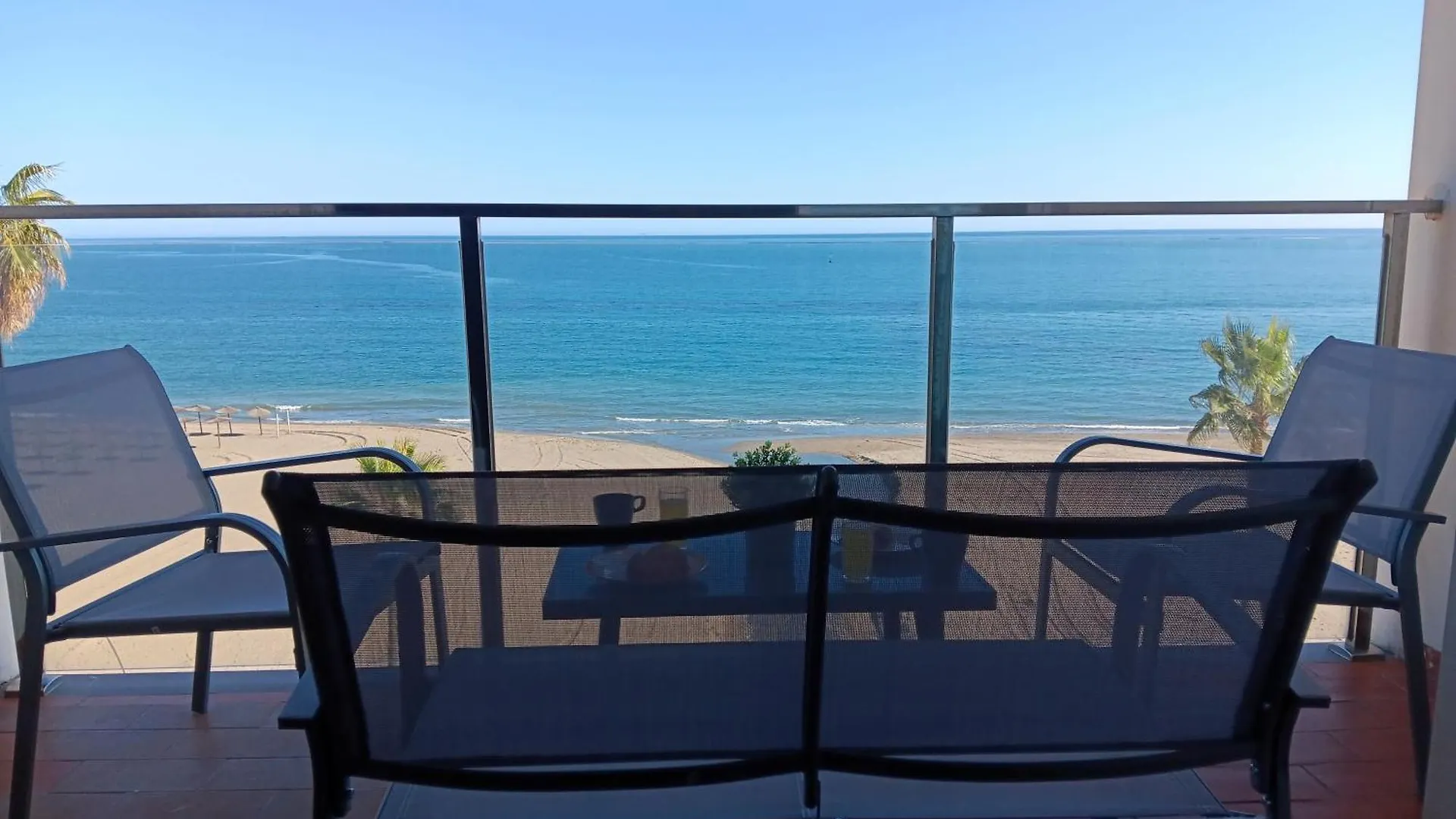 דירה אסטפונה Alojamiento Iberia Playa